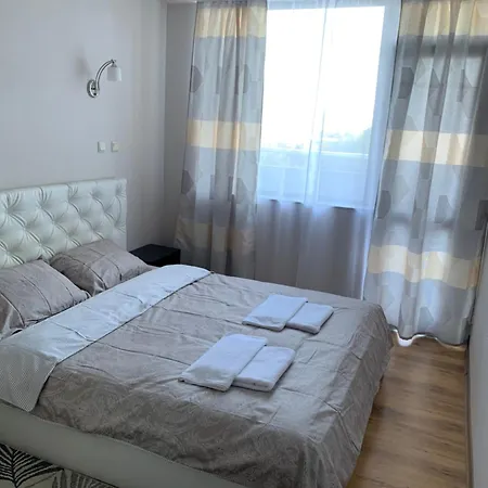 Yalta Apartmán *